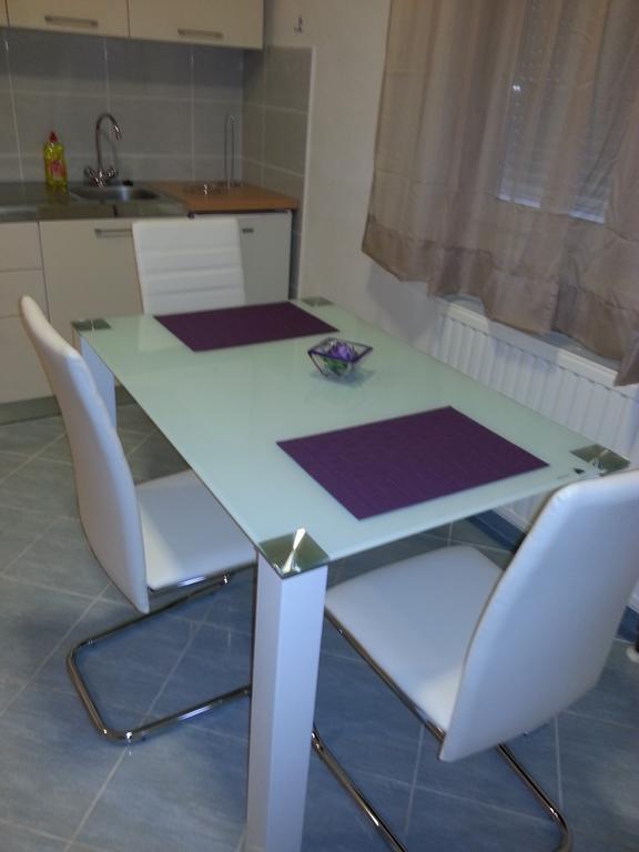 New Studio Apartments Trlaja Sibenik Ruang foto