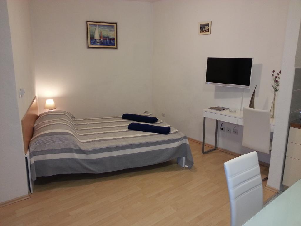 New Studio Apartments Trlaja Sibenik Ruang foto