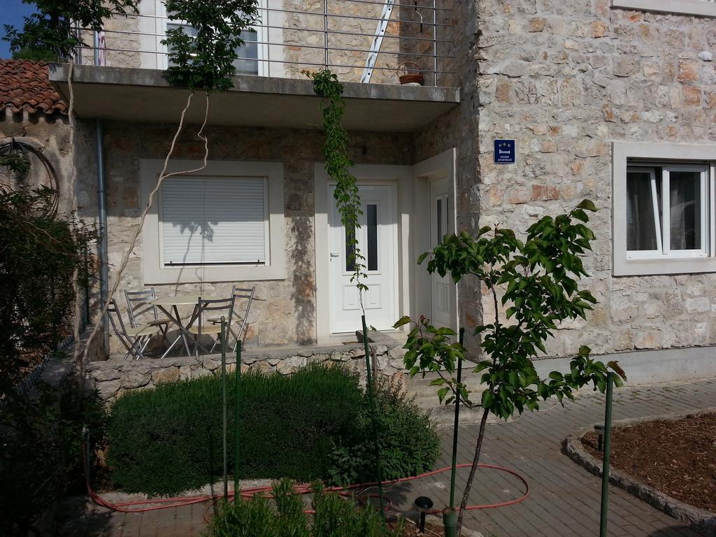 New Studio Apartments Trlaja Sibenik Ruang foto